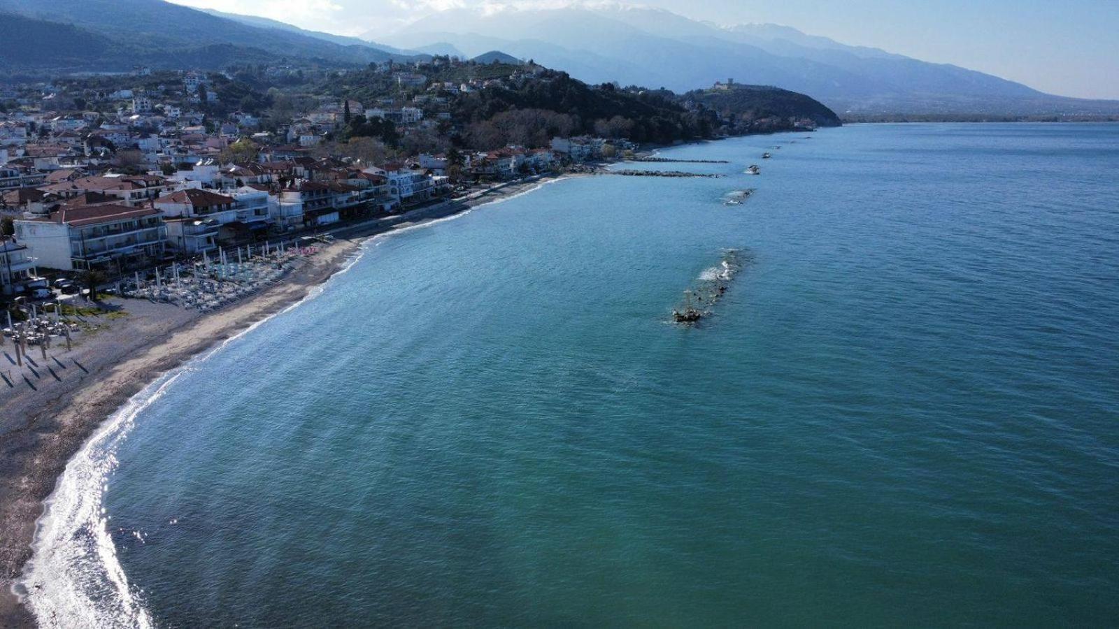 Manos Kritikakis Apartments Platamonas Bagian luar foto