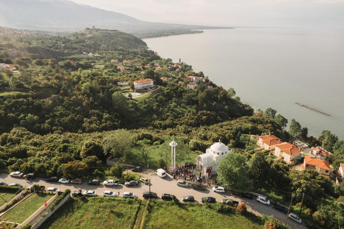 Manos Kritikakis Apartments Platamonas Bagian luar foto