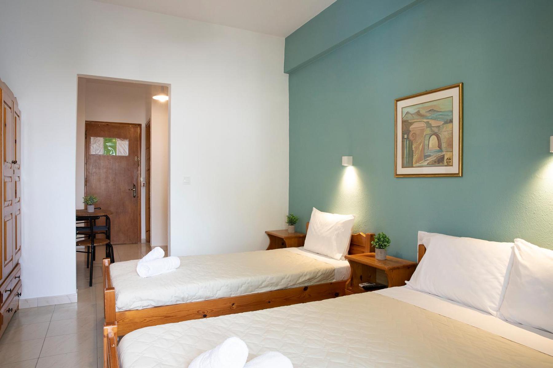 Manos Kritikakis Apartments Platamonas Bagian luar foto