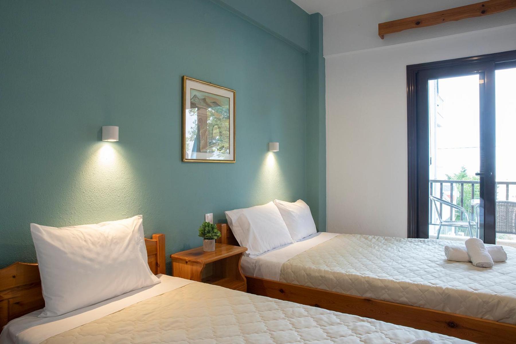 Manos Kritikakis Apartments Platamonas Bagian luar foto