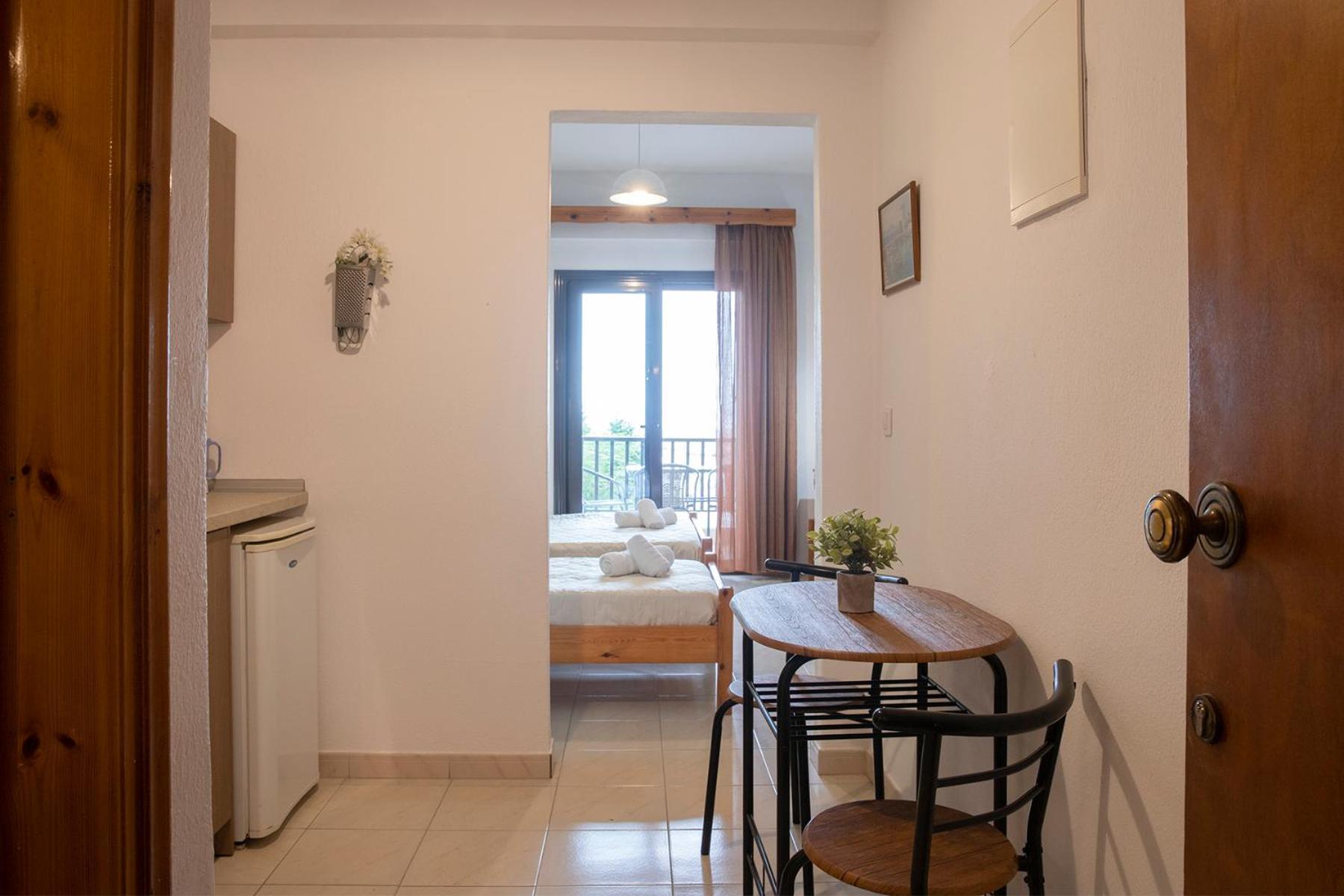 Manos Kritikakis Apartments Platamonas Bagian luar foto