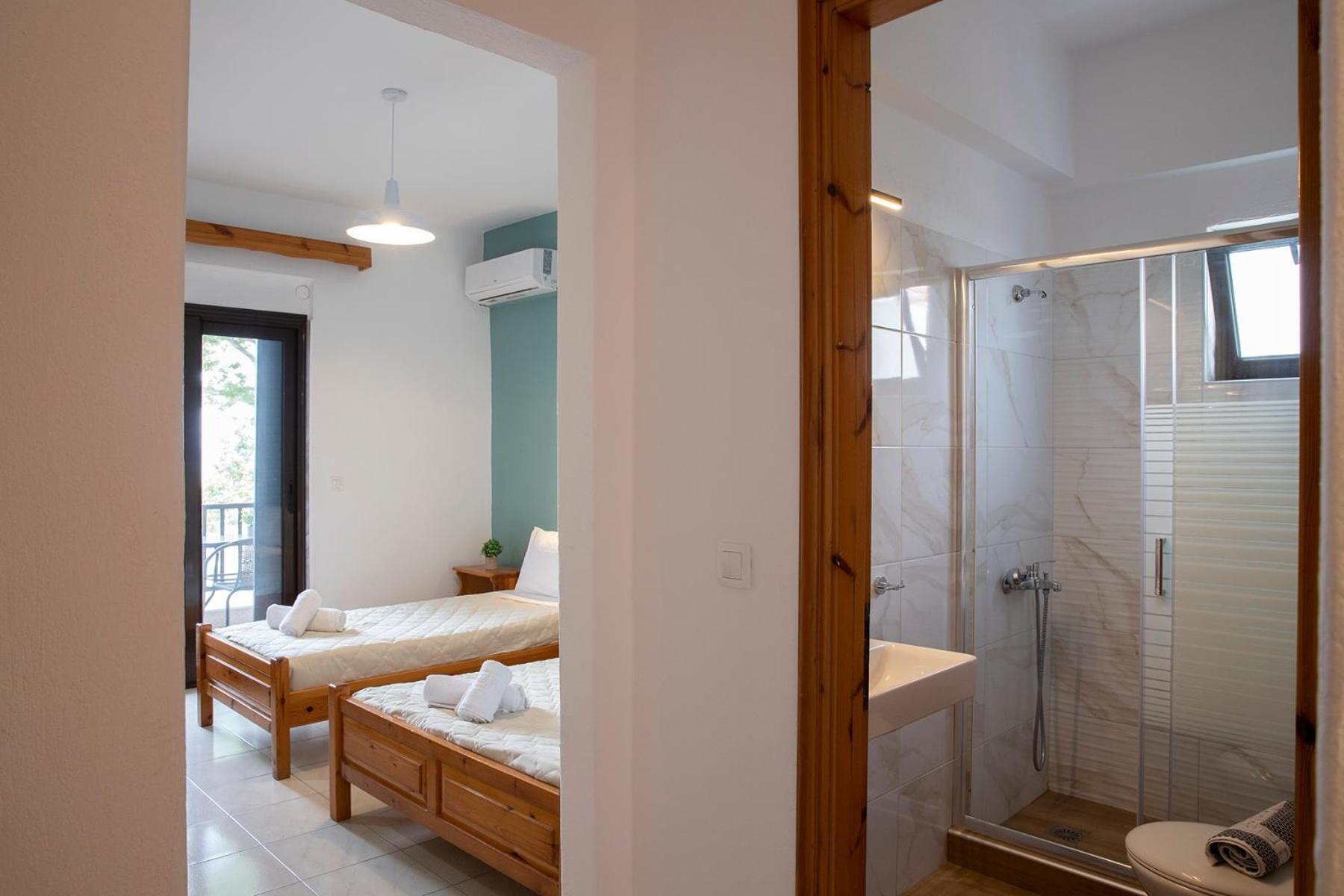 Manos Kritikakis Apartments Platamonas Bagian luar foto