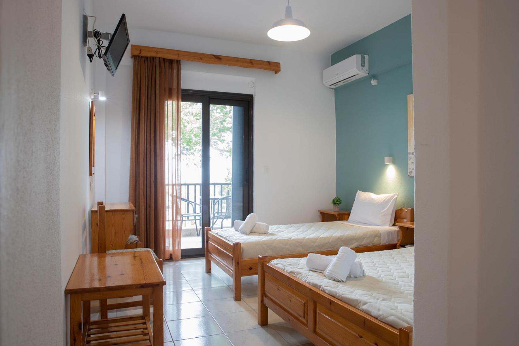 Manos Kritikakis Apartments Platamonas Bagian luar foto