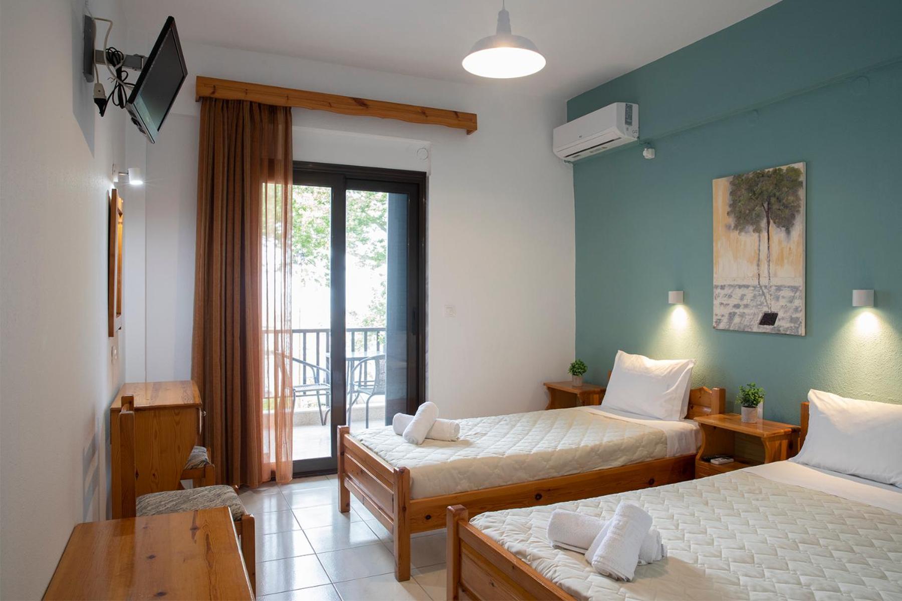 Manos Kritikakis Apartments Platamonas Bagian luar foto