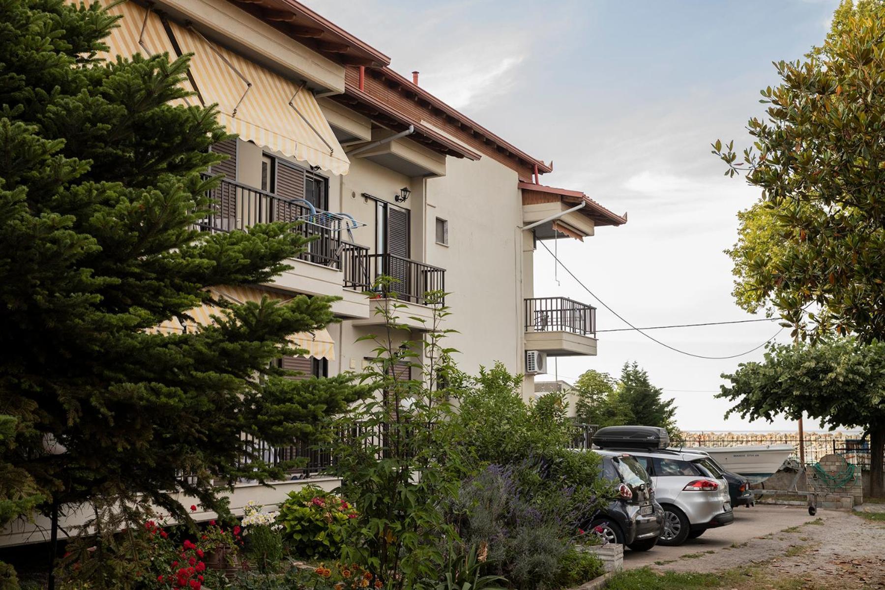 Manos Kritikakis Apartments Platamonas Bagian luar foto