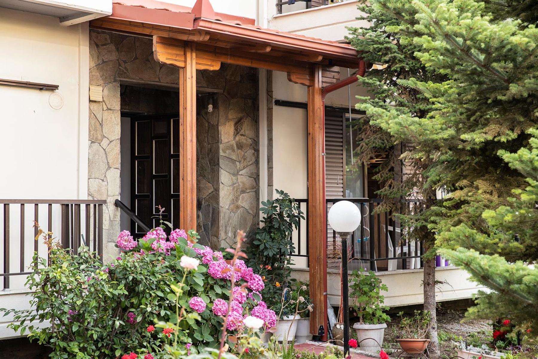 Manos Kritikakis Apartments Platamonas Bagian luar foto